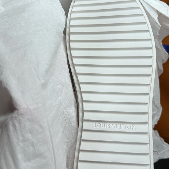 Louis Vuitton casual sneaker - Picture 5 of 10